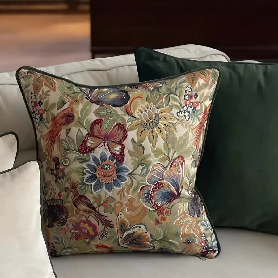 BUTTERFLY - Flora Kelebek Desenli Yeşil Dekoratif Yastık Kılıfı | Kırlent Kılıfı