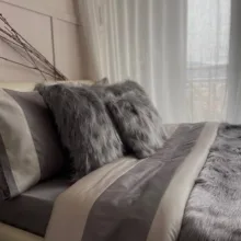 Gri Peluş Dekoratif Kırlent Kılıfı