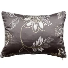 Gri Yaprak Nakışlı YAstık Kılıfı 35*50 cm