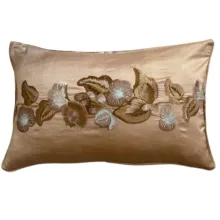 Mavi Çiçek Nakışlı İpek Kırlent Kılıfı 40*60 cm