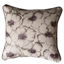 Mürdüm Çiçek Nakışlı Kırlent Kılıfı 45*45 cm