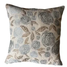 Mavi Çiçek Nakışlı Kırlent Kılıfı 50*50 cm