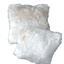 Dekoratif Ekru Peluş Kırlent